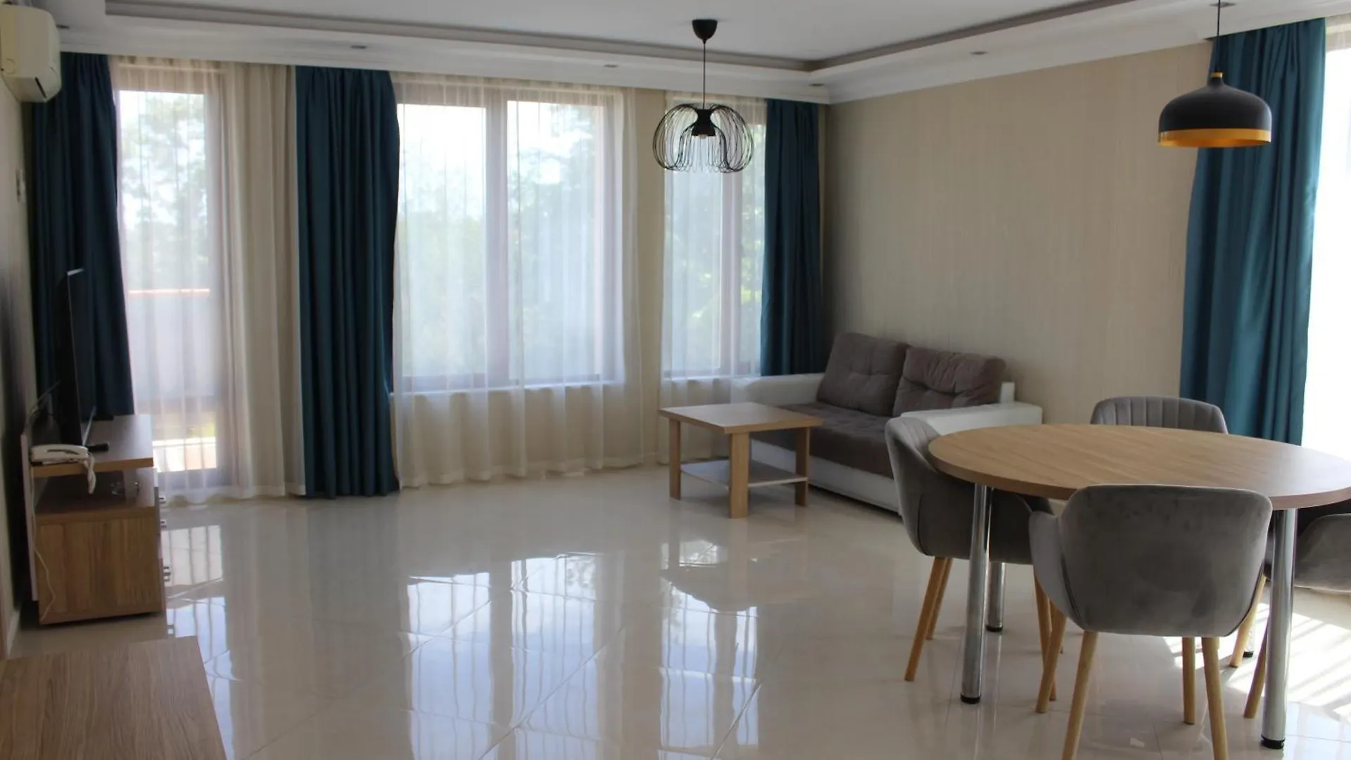 Hotel Vemara City Boutique Hotel-Free Parking Varna