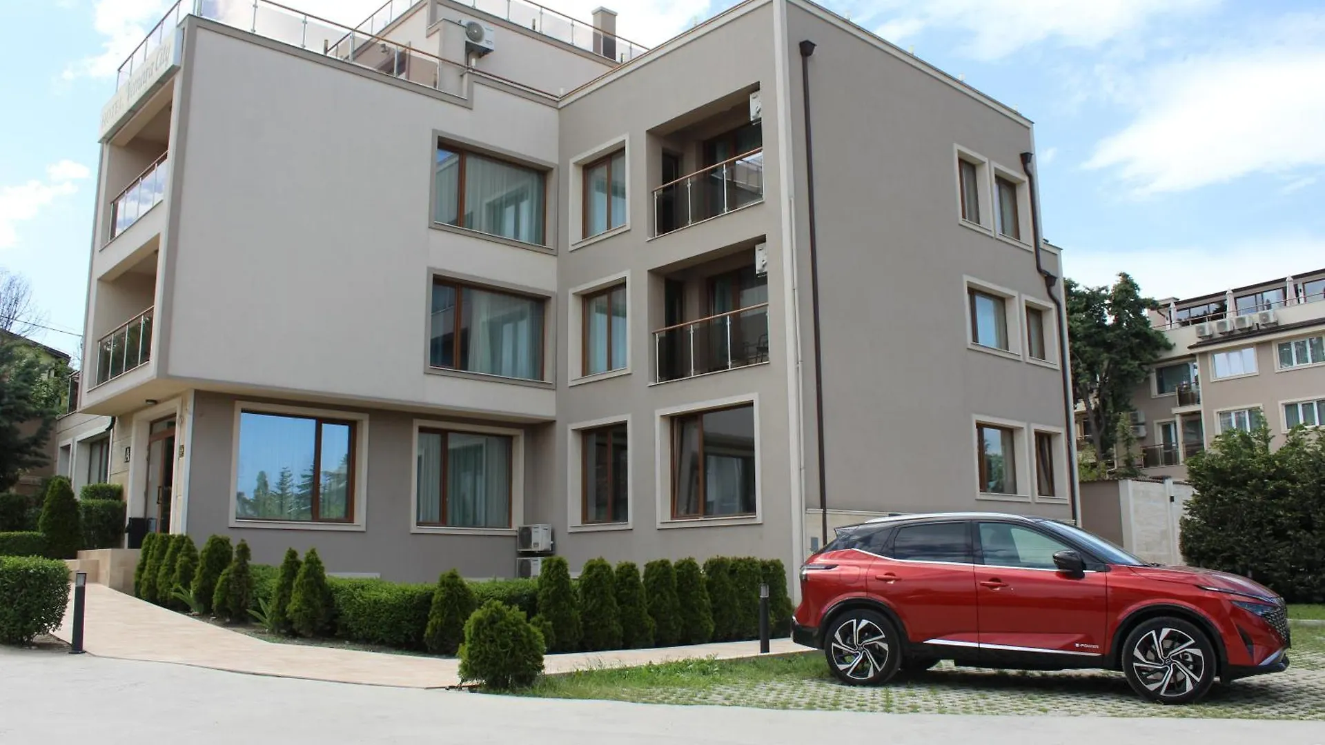 Vemara City Boutique Hotel-Free Parking Varna Hotel