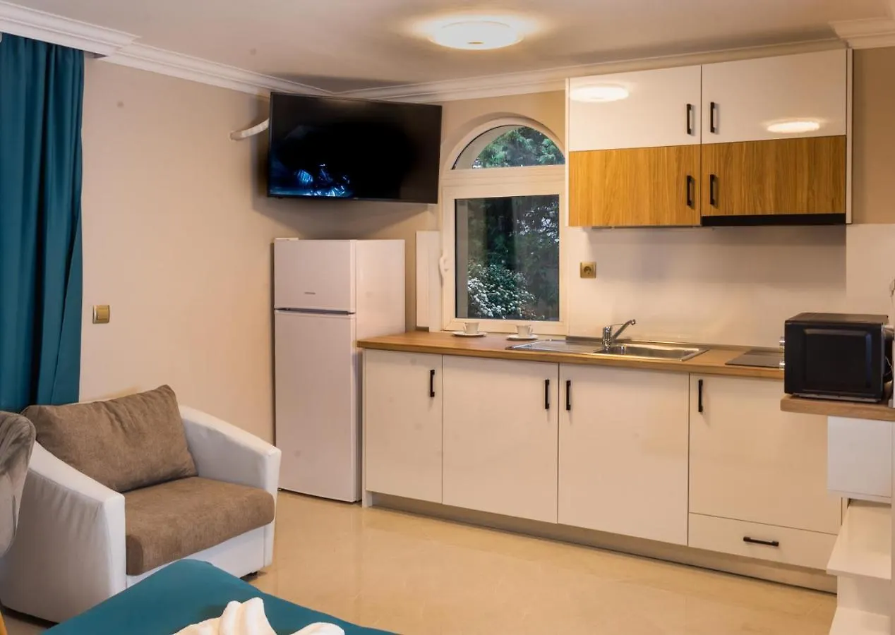 Vemara City Boutique Hotel-Free Parking Varna