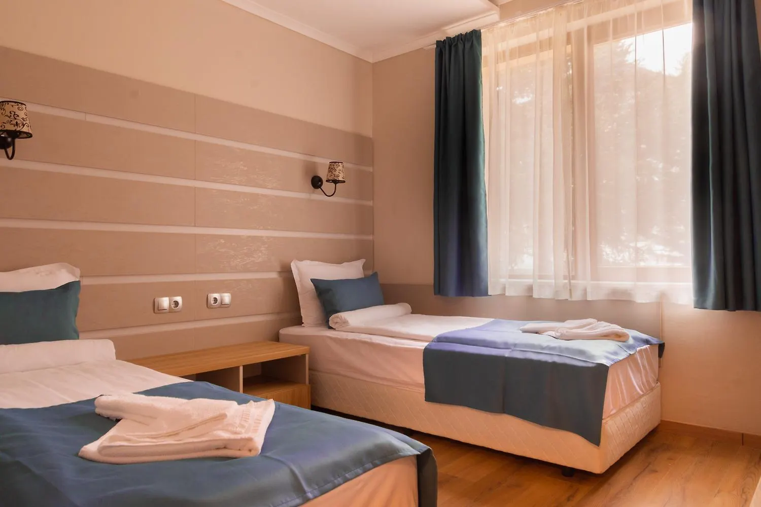 Vemara City Boutique Hotel-Free Parking Varna Hotel