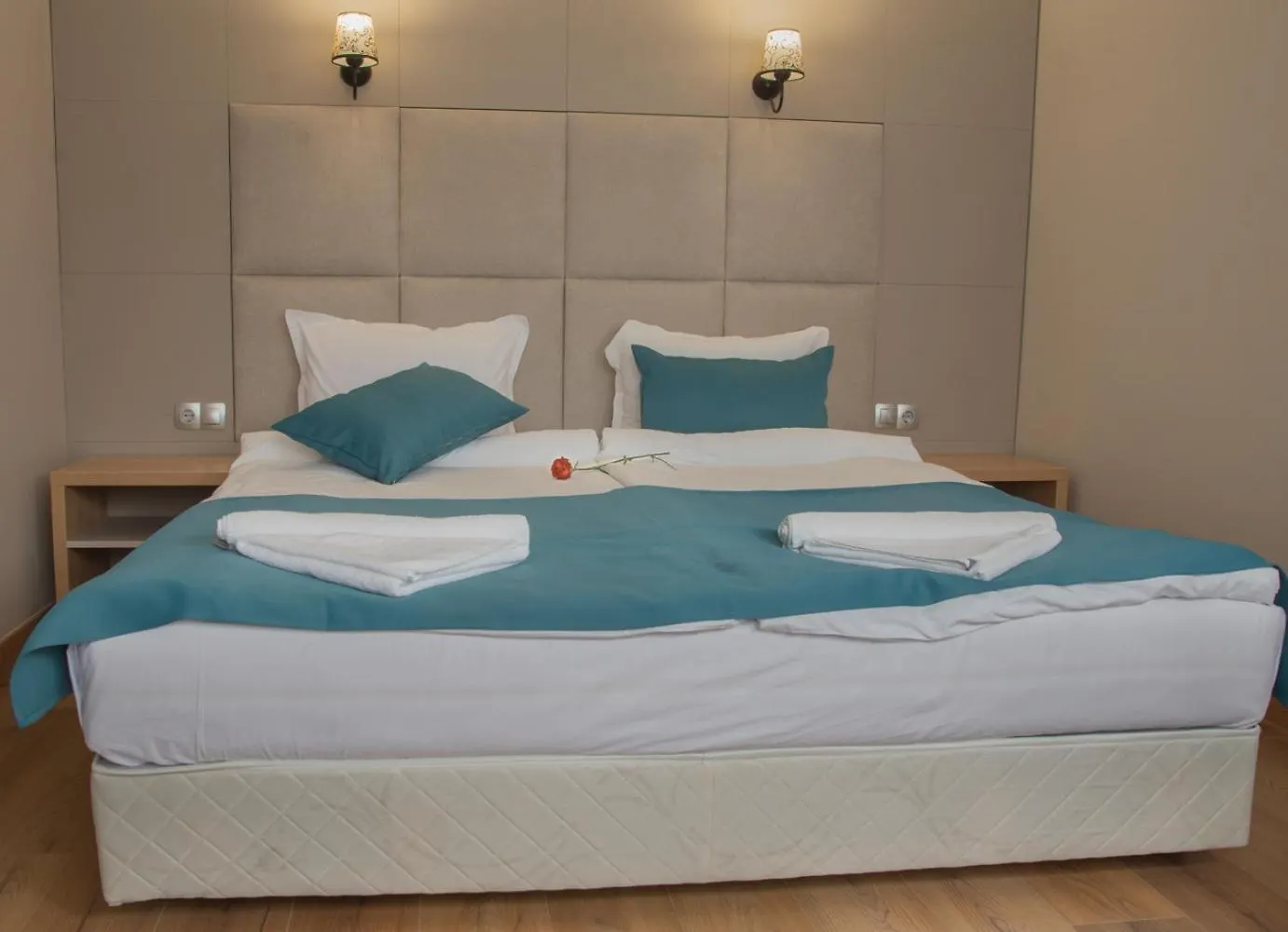 Vemara City Boutique Hotel-Free Parking Varna