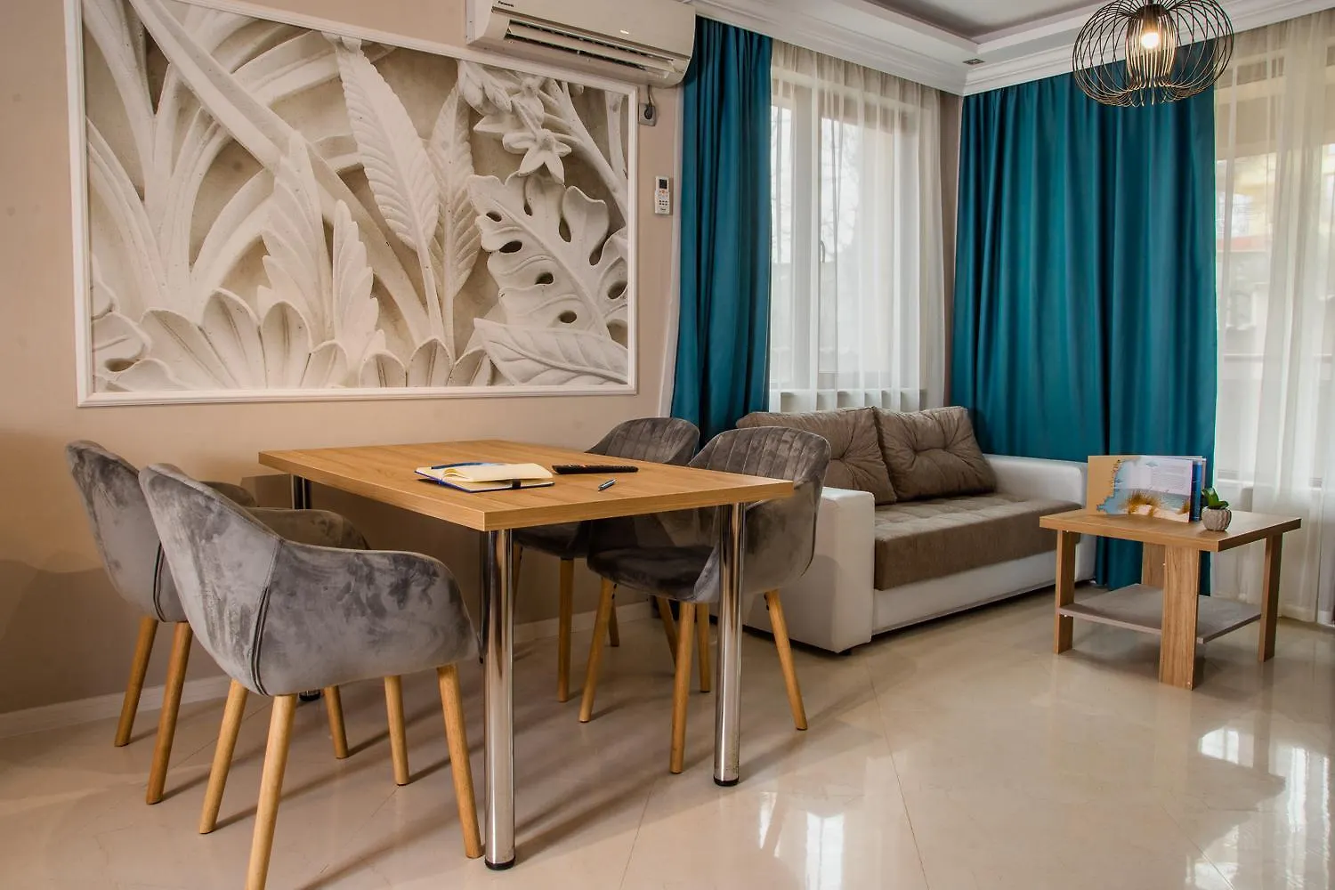 Vemara City Boutique Hotel-Free Parking Varna Hotel
